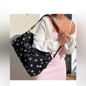 NWT alice + olivia • Daisy Print Duffel Bag black canvas satchel